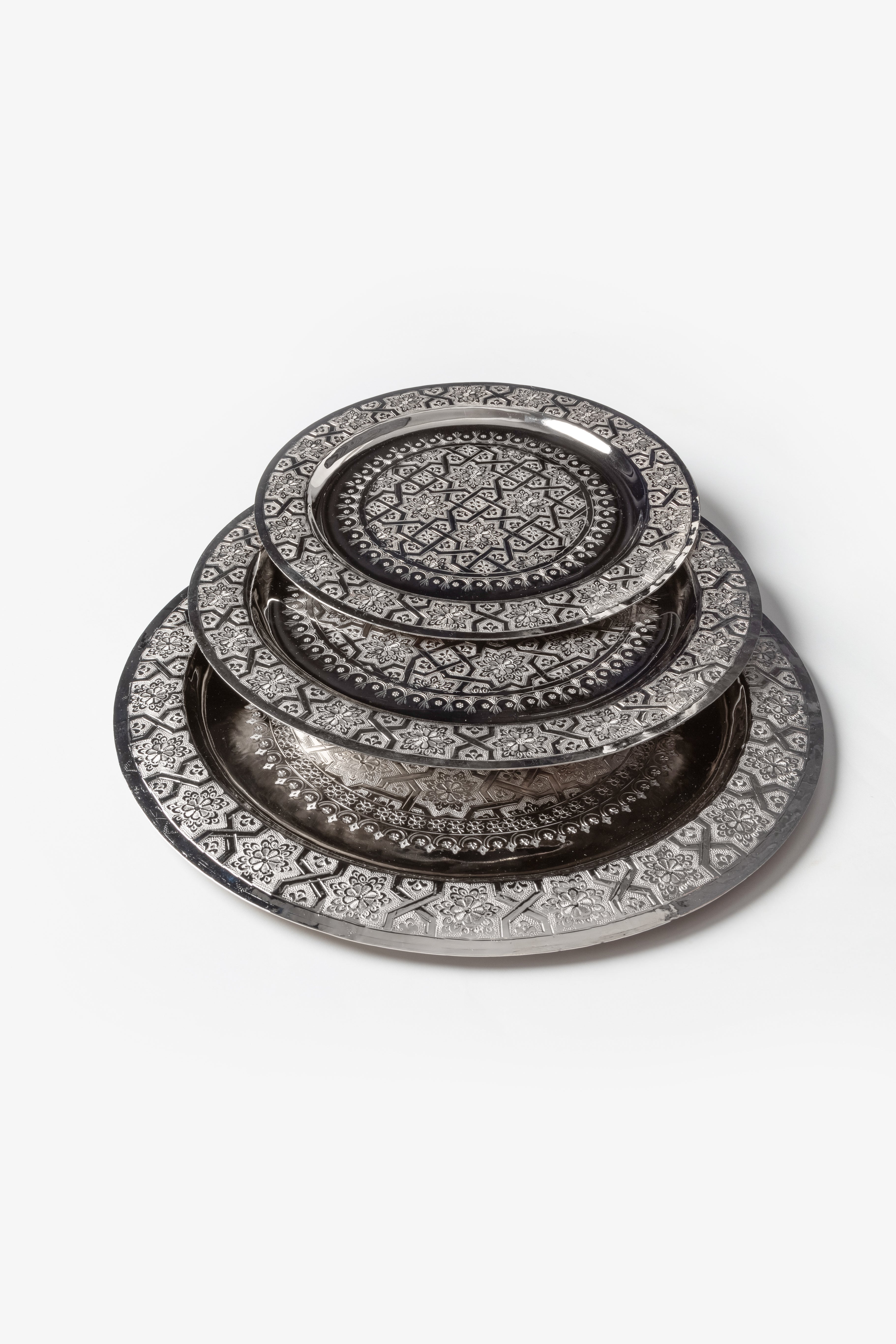 Amira – Plateau marocain aux gravures traditionnelles