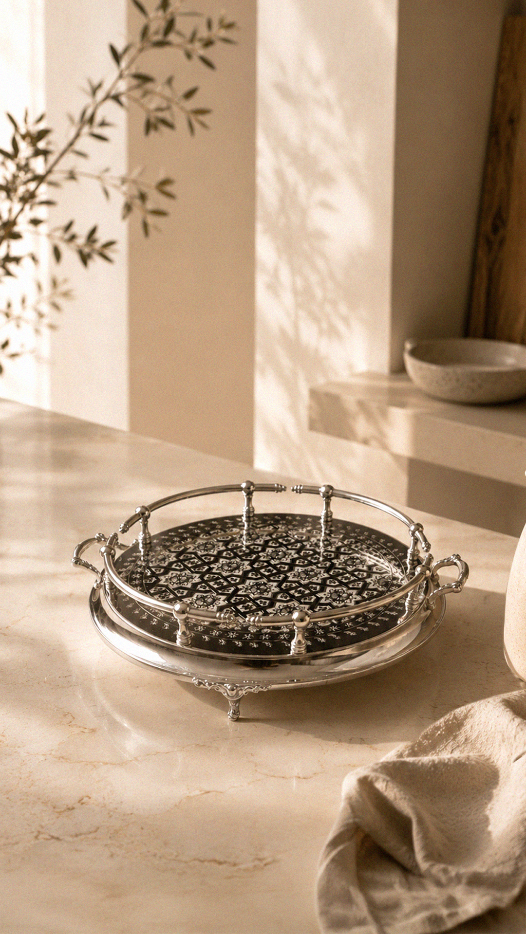 Sultana – Plateau marocain de luxe avec gravures traditionnelles