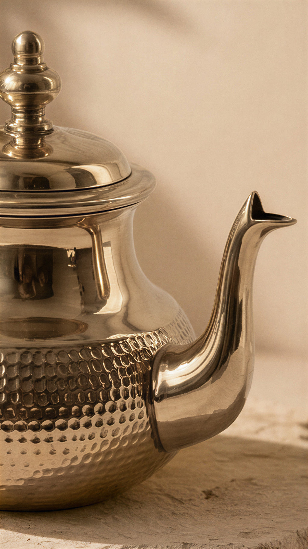 Kaïs – Théière marocaine finition martelée