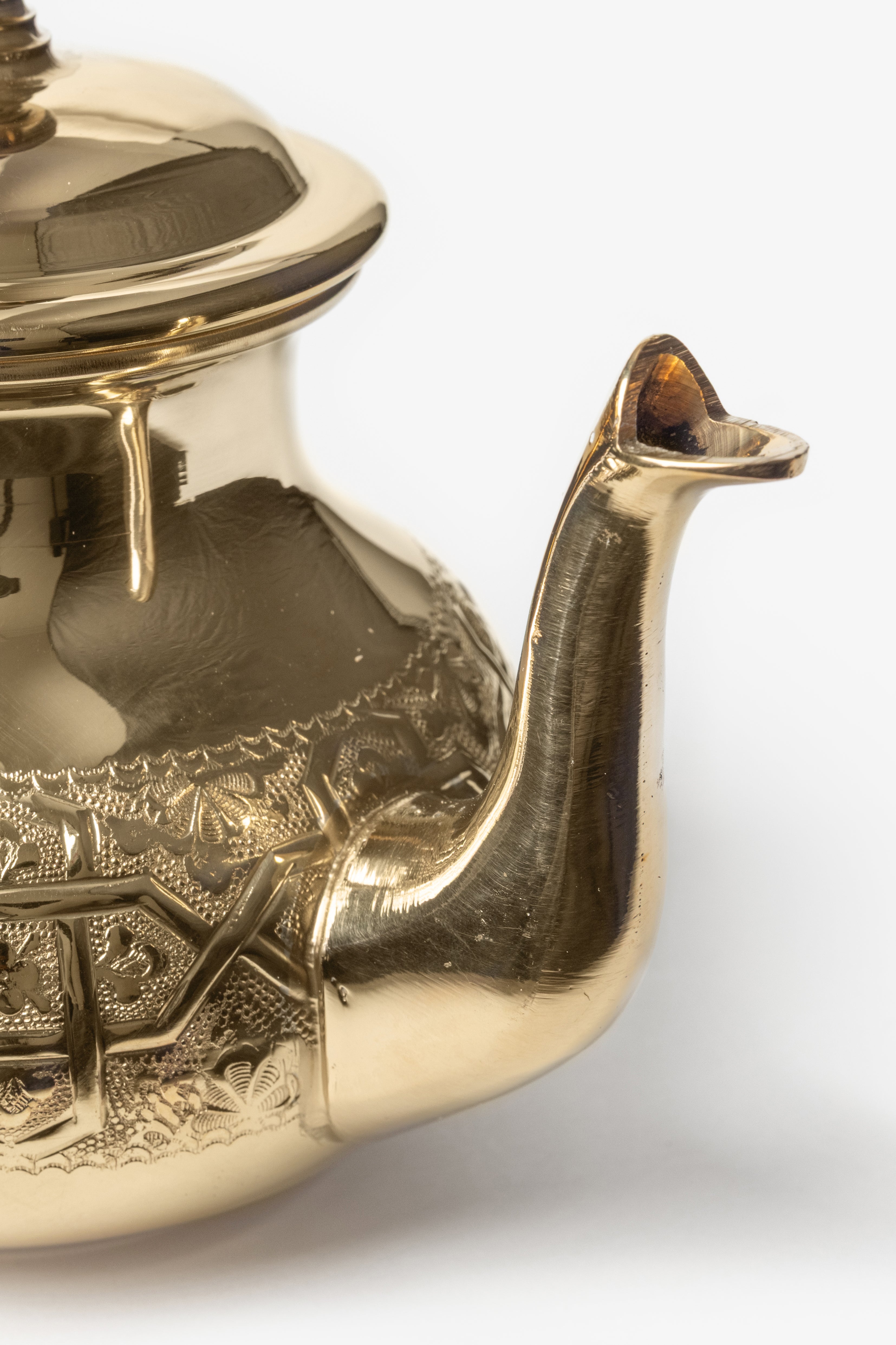 Kaïs – Théière Marocaine à Gravures Traditionnelles