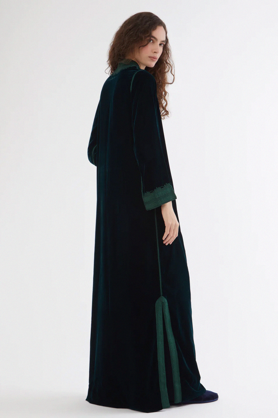 Soraya – Moroccan Velvet Robe