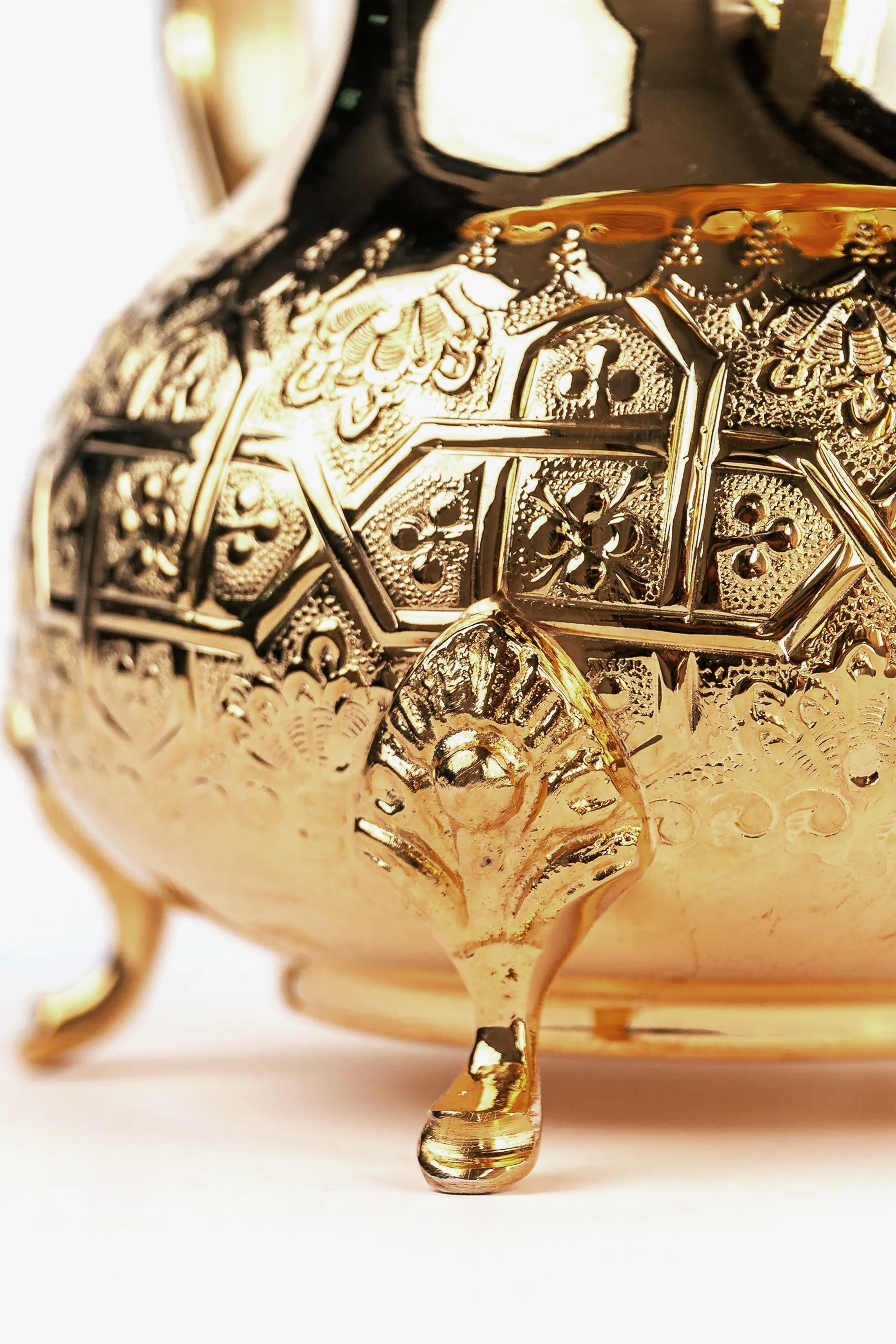 Moulay – Théière marocaine à pieds avec gravures traditionnelles