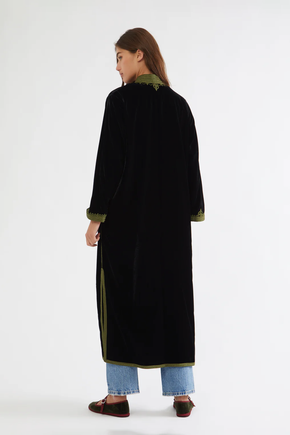 Leïla – Moroccan Velvet Coat