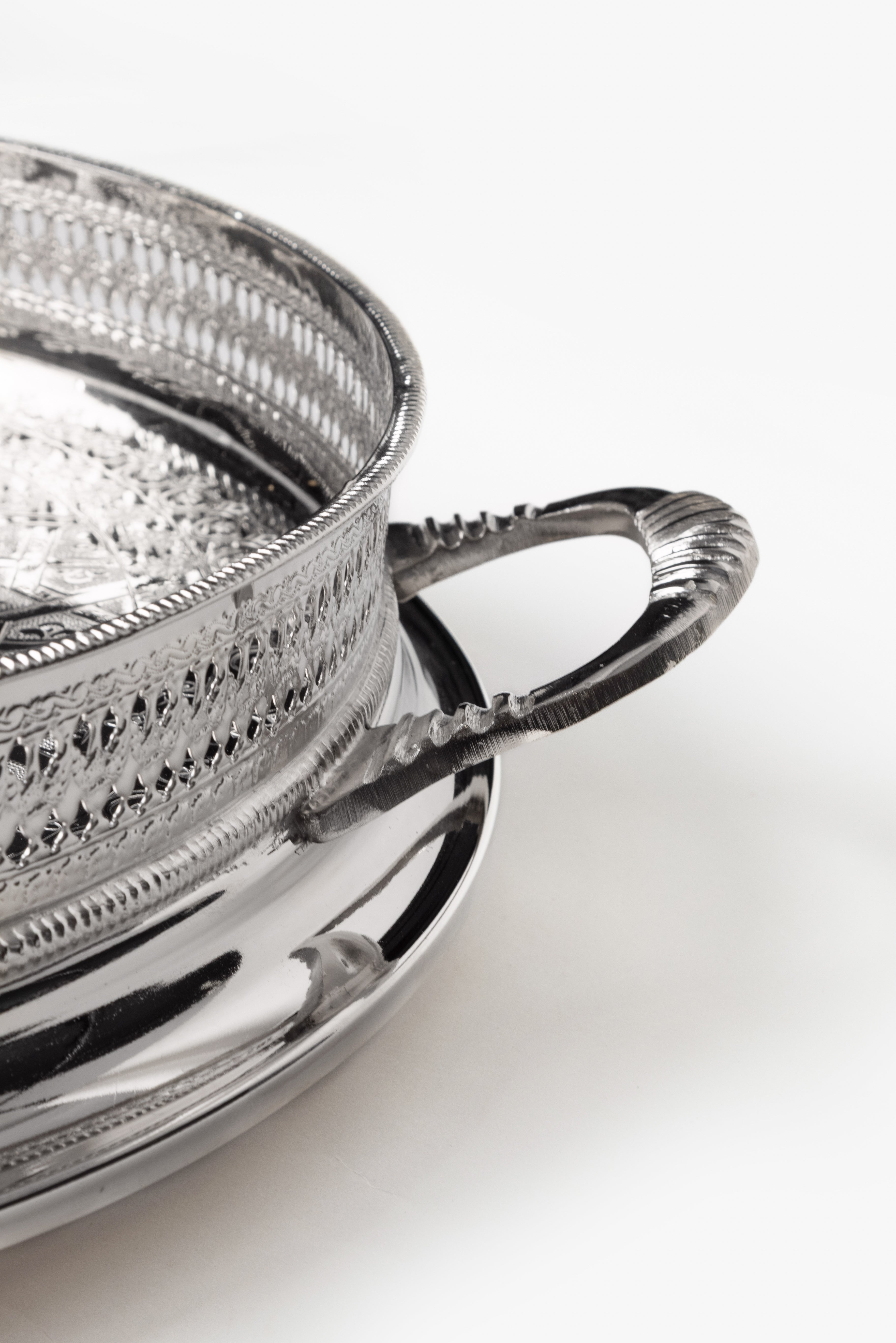 Fayza – Plateau Marocain de Luxe avec Gravures Traditionnelles