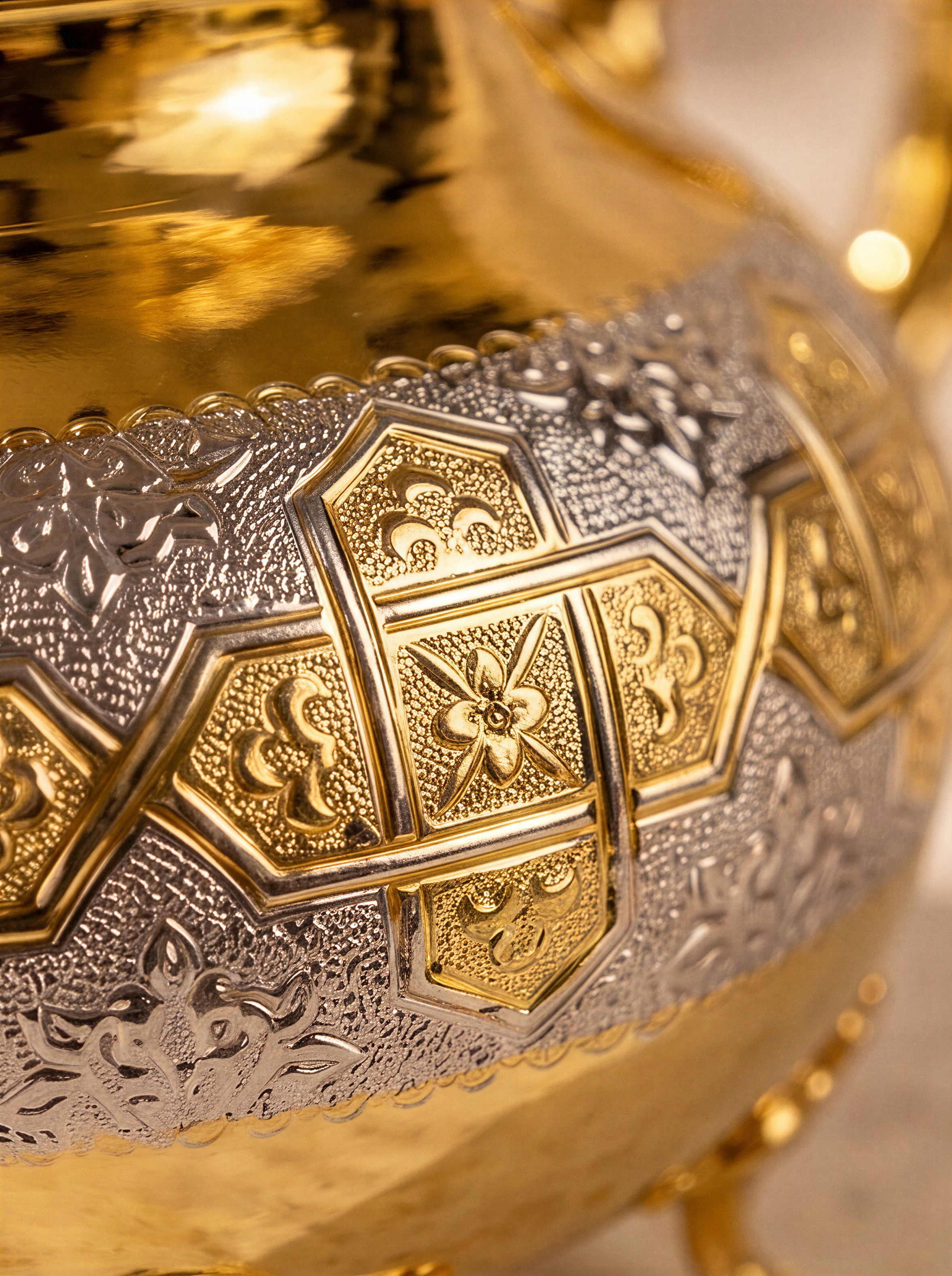 Sakr Deluxe – Théière Marocaine à Pieds