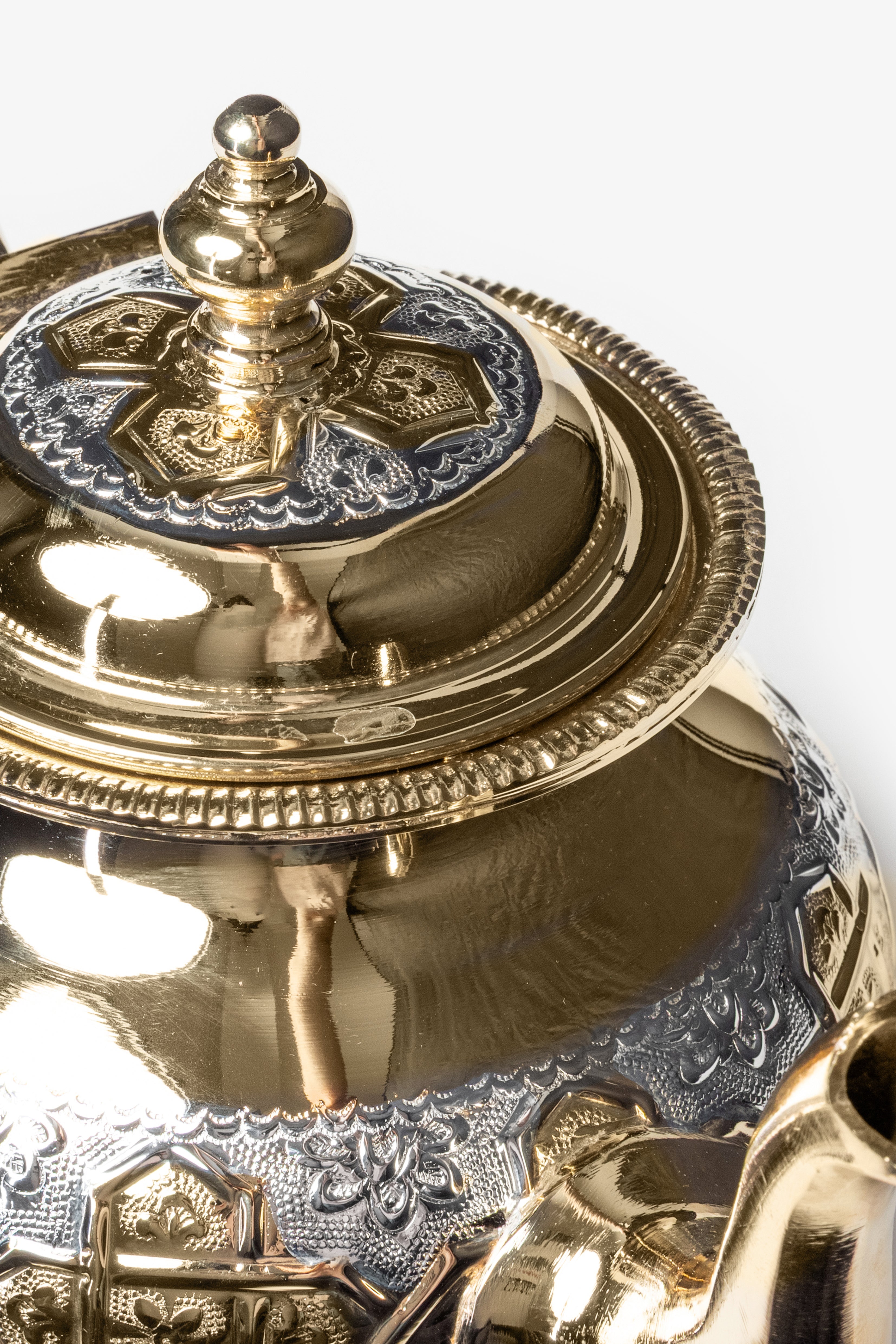 Faris Deluxe – Théière Marocaine à Pieds avec Gravures Traditionnelles